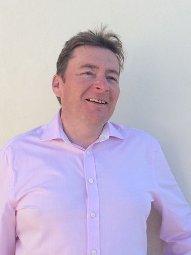 Tim Adams (Sat only)